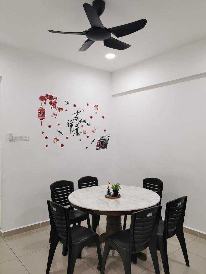 Coco Homestay 旅人の家@The Venus Sitiawan Perak Zewnętrze zdjęcie
