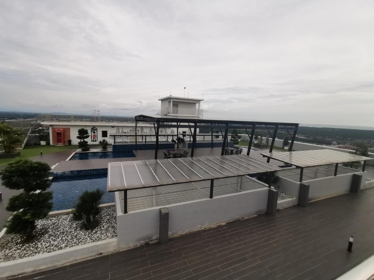 Coco Homestay 旅人の家@The Venus Sitiawan Perak Zewnętrze zdjęcie